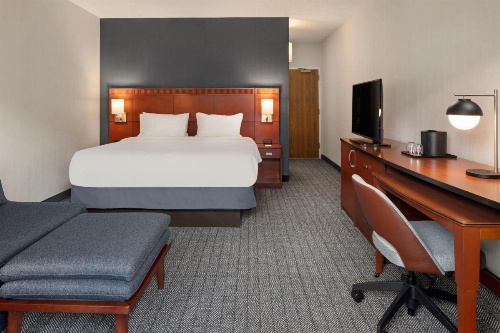 Courtyard By Marriott Chicago Waukegan/Gurnee image 14