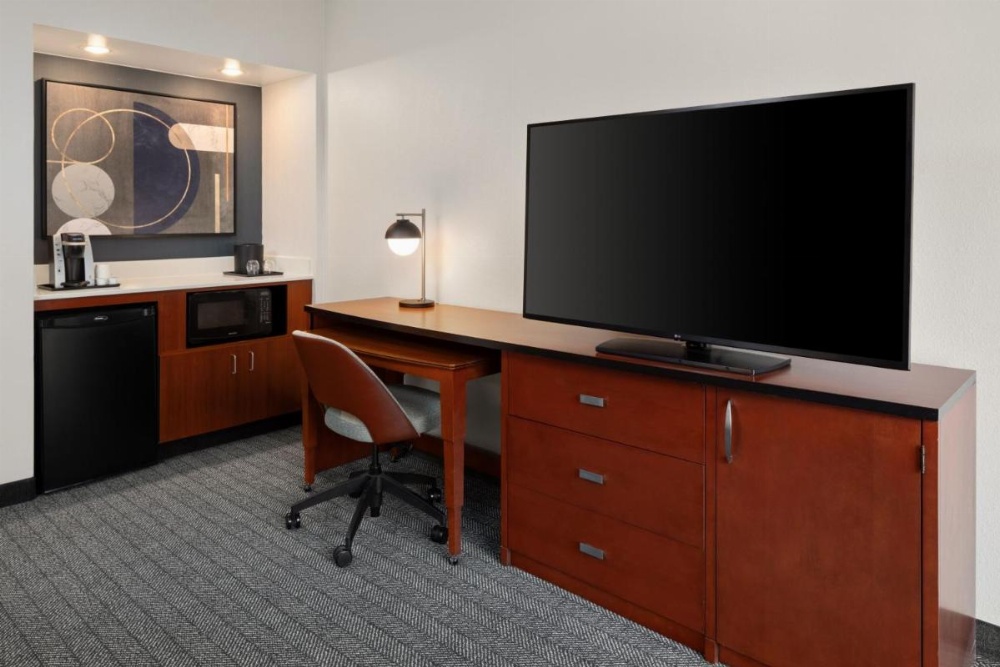 Courtyard By Marriott Chicago Waukegan/Gurnee Image 6